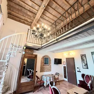L'ora Delle Streghe Centralissimo , Livorno Italia